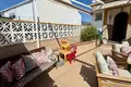 Haus 3 Schlafzimmer 200 m² Dos Hermanas, Spanien