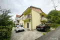 Villa de 4 dormitorios 180 m² Herceg Novi, Montenegro
