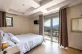 Hotel 900 m² in Marathon, Greece