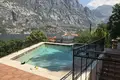 House 180 bedrooms 200 m² Prcanj, Montenegro