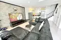 Szeregowiec 2 pokoi 196 m² w Kamala, Tajlandia