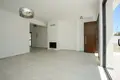 Mieszkanie 4 pokoi 181 m² Pafos, Cypr