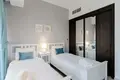 Квартира 2 спальни 99 м² Дубай, ОАЭ