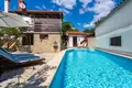 Villa de 4 dormitorios 205 m² Omisalj, Croacia
