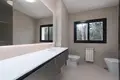 4 bedroom house 230 m² Dos Hermanas, Spain