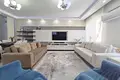 Mieszkanie 4 pokoi 145 m² Muratpasa, Turcja