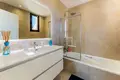 Haus 6 Schlafzimmer 310 m² Estepona, Spanien