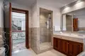 5 bedroom house 650 m² Dos Hermanas, Spain