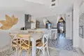 Mieszkanie 2 pokoi 86 m² Benalmadena, Hiszpania