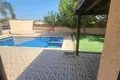 Maison 4 chambres 244 m² Parekklisia, Chypre