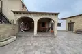 Bungalow 4 Schlafzimmer 260 m² in Agios Tychonas, Zypern
