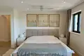 Casa 8 habitaciones 220 m² Tivat, Montenegro