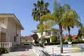 Dzielnica mieszkaniowa Sea view apartment in well managed complex
