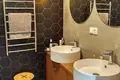 Mieszkanie 4 pokoi 84 m² Miasto Stołeczne Praga, Czechy