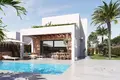 Villa de tres dormitorios 143 m² Orihuela, Španjolska