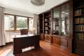Commercial property 4 rooms 230 m² in Warsaw, Poland