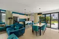 Villa de 4 dormitorios 350 m² Pola, Croacia