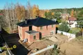 Cottage 326 m² Kalodziscanski sielski Saviet, Belarus