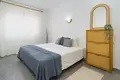 Квартира 2 спальни 70 м² Дос-Эрманас, Испания