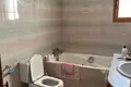 4 bedroom house 200 m² Dos Hermanas, Spain