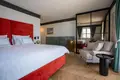 Hotel 758 m² Umag, Kroatien
