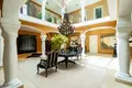 Haus 4 Schlafzimmer 761 m² Marbella, Spanien