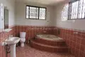 Дом 4 спальни  La, Гана