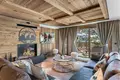 Chalet 5 bedrooms  in Les Allues, France