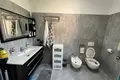 Haus 3 zimmer 500 m² Maminas, Albanien