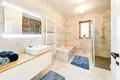 Wohnung 150 m² Radejowitz, Tschechien