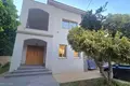 villa de 5 dormitorios 300 m² en Koinoteta Agiou Tychona, Chipre