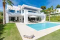 6 bedroom house 637 m² San Pedro Alcantara, Spain