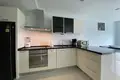 Piso independiente 2 habitaciones 70 m² Na Kluea, Tailandia