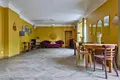 Haus 10 zimmer 686 m² Warschau, Polen