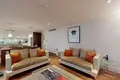 2 bedroom apartment 93 m² in London, United Kingdom