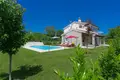 Villa de tres dormitorios 160 m² Pola, Croacia