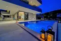 Villa 12 bedrooms 1 150 m² Grad Trogir, Croatia