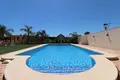 Villa de 4 dormitorios 230 m² Daya Vieja, Španjolska