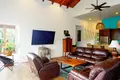 Haus 2 Schlafzimmer 186 m² Roatan, Honduras