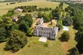Castle 10 bedrooms 700 m² Poitiers, France