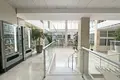 Pomieszczenie biurowe 3 pokoi 200 m² w Tbilisi, Gruzja