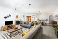 6-Zimmer-Villa 300 m² in Portimao, Portugal