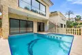 Вилла 4 спальни 340 м² Dehesa de Campoamor, Испания