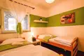 Dom 8 pokojów 311 m² Krk, Chorwacja