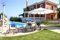 Villa de 6 habitaciones 390 m² Perithia, Grecia
