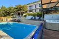 Villa de 4 dormitorios 355 m² Kastel Stari, Croacia