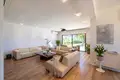 Apartment 7 bedrooms 387 m² Koinoteta Agiou Tychona, Cyprus