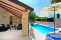 2 bedroom Villa 130 m² Grad Porec, Croatia