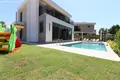 Willa 5 pokojów 220 m² Camyuva, Turcja