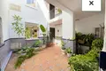 2 bedroom apartment 81 m² Marbella, Spain